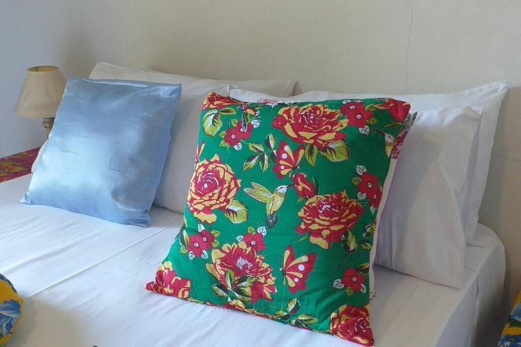 Elephant Guesthouse Beira Mar - Suites Com Cafe Da Manha Ілябела Екстер'єр фото
